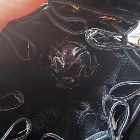 Faux leather Croc bucket bag - Picture 3 of 3